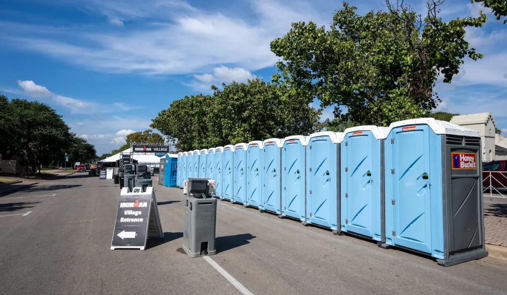 triathlon toilets