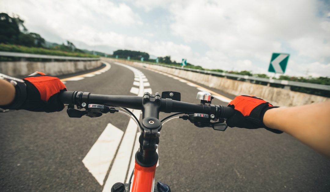 Do Triathletes Wear Cycling Gloves? Triathlon Training is Fun